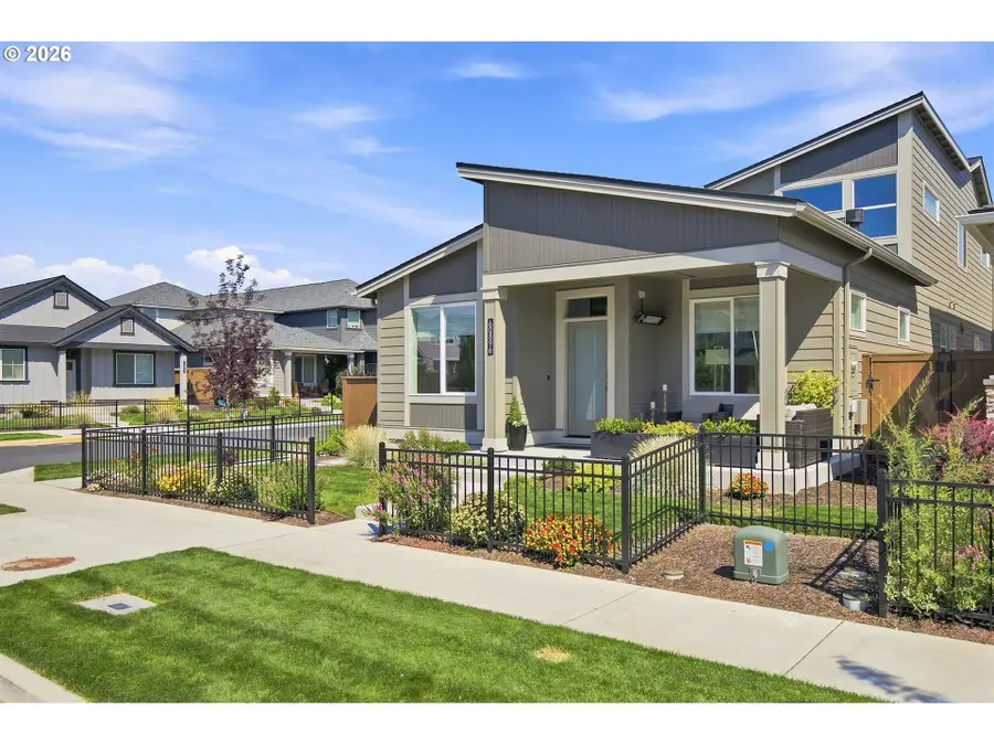 60896 SE Epic Pl Se, Bend, OR 97702 - #2