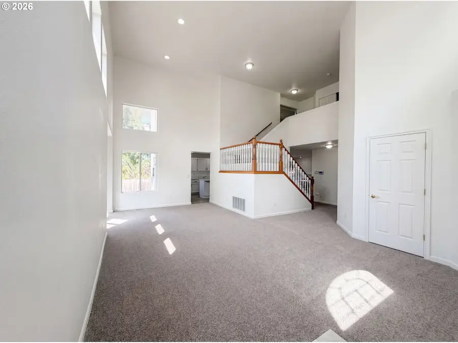 451 NW Yosemite Ter, Beaverton, OR 97006 - #3