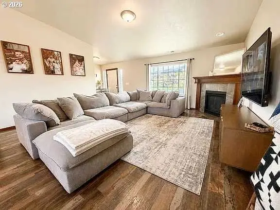 351 Lincoln Ave, Umatilla, OR 97882 - #3