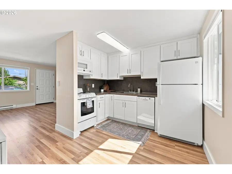4437 SE 66th Ave, Portland, OR 97206 - #3