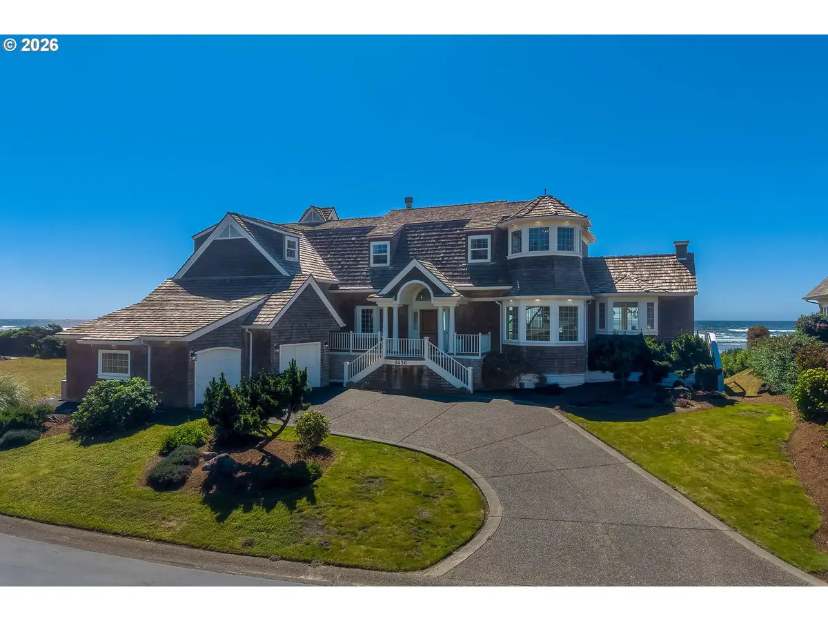 6430 SW Arbor Dr, South Beach, OR 97366 - #1
