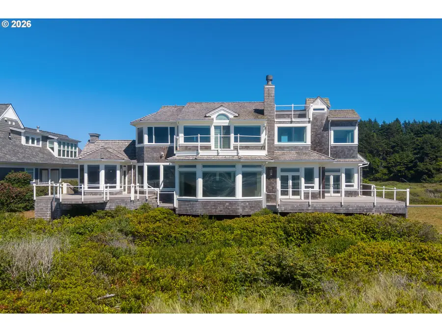 6430 SW Arbor Dr, South Beach, OR 97366 - #3
