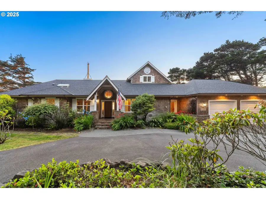 88248 Tokyo Ln, Bandon, OR 97411 - #2