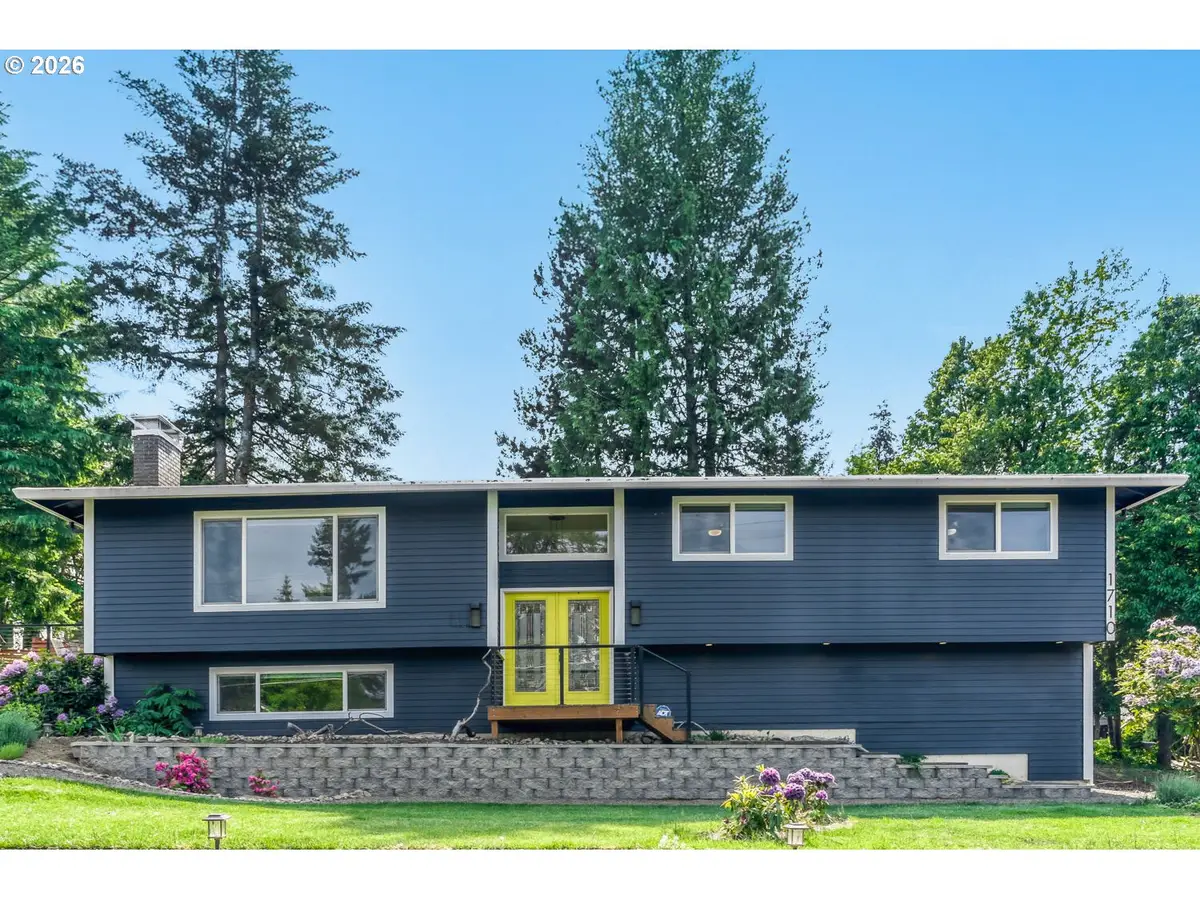 1710 Hillcrest Dr, Northwest Clackamas, OR 97068 - #1