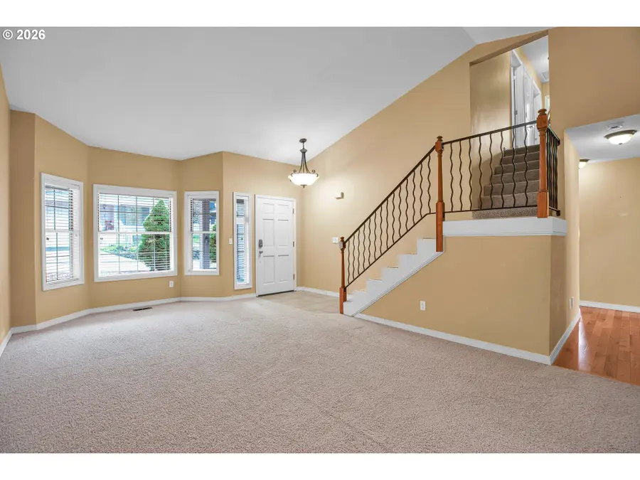 14300 Sherbrook Pl, Lake Oswego, OR 97035 - #3