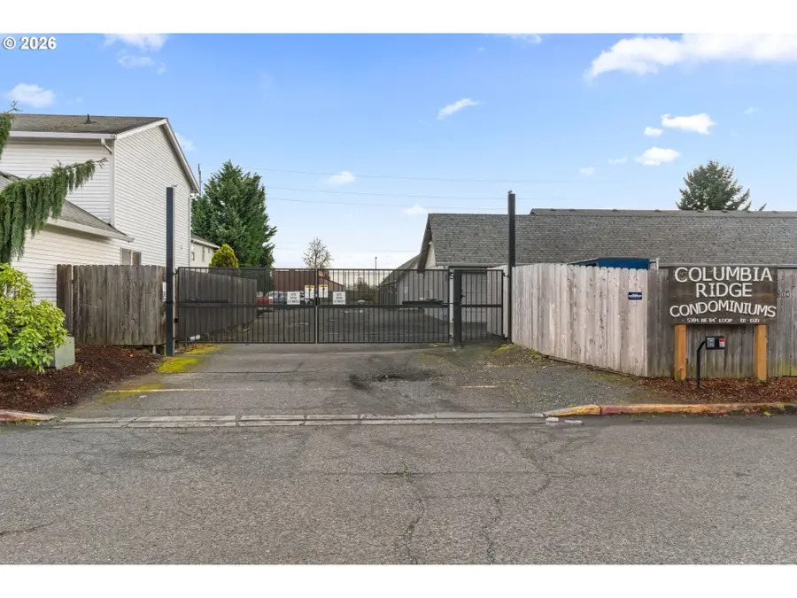 5304 NE 84th Loop #D17, Vancouver, WA 98662 - #2