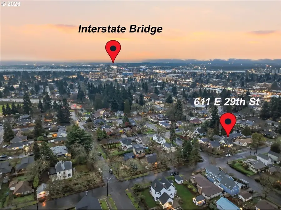611 E 29th St, Vancouver, WA 98663 - #2