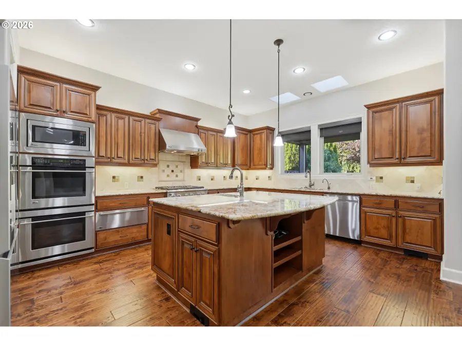 2787 Ridge Ln, West Linn, OR 97068 - #3