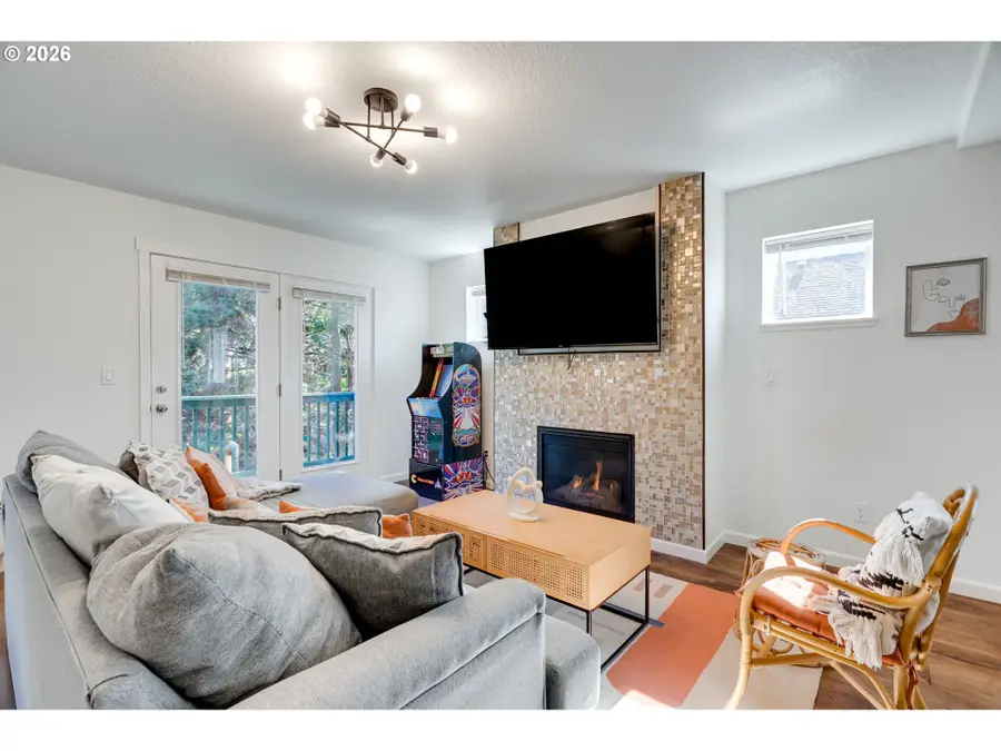 2213 SE 60th Ave, Portland, OR 97215 - #2