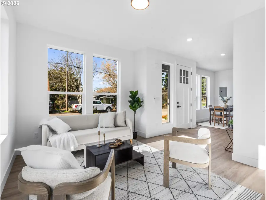 9568 N Buchanan Ave, Portland, OR 97203 - #3