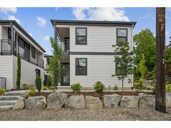 242 G Ave, LakeOswego, OR 97034