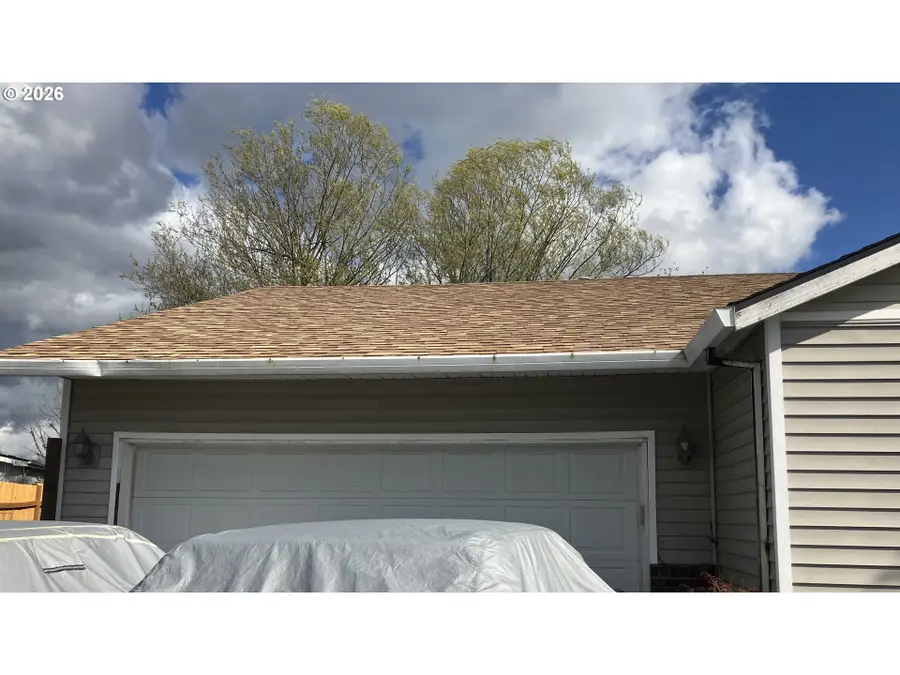 695 Mary Dr, Molalla, OR 97038 - #2