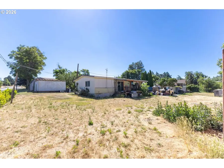 608 Deschutes St, Wasco, OR 97065 - #2