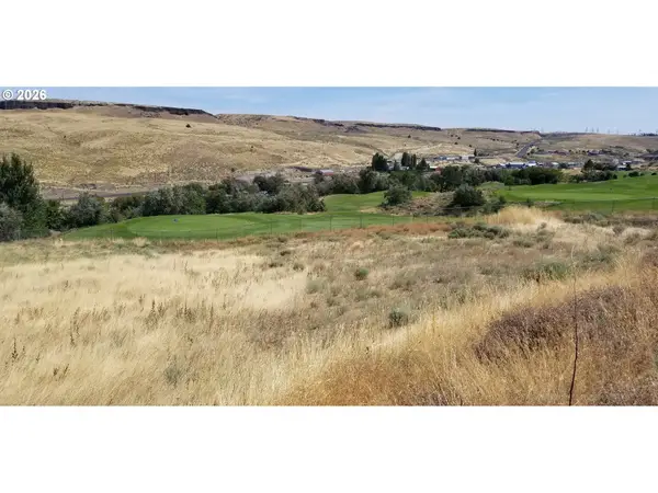 1225 Fairway Loop, Arlington, OR 97812