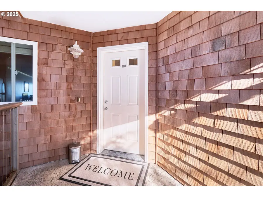 2815 Willows Rd, Seaview, WA 98644 - Image #3