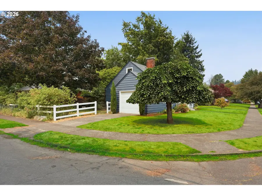 3215 NE 89th Ave, Portland, OR 97220 - #2