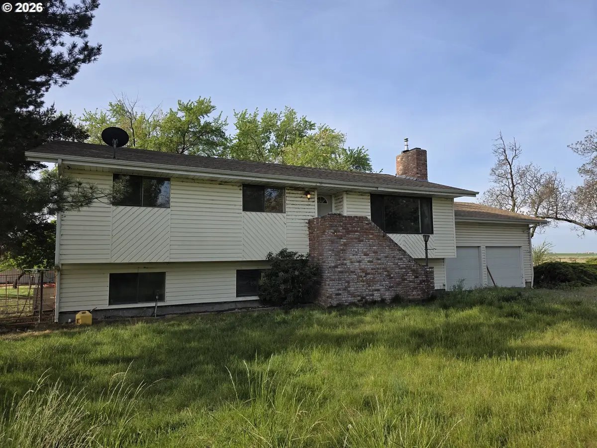 81503 W Eighth Rd, Irrigon, OR 97844 - #1