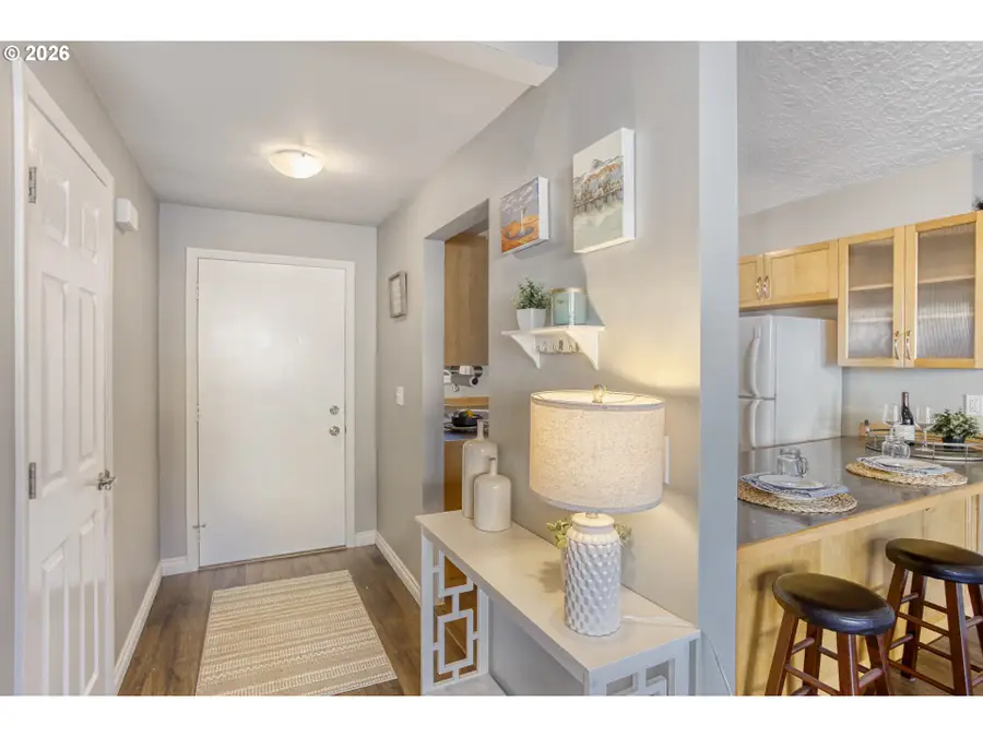 13318 SE Mcgillivray Blvd, Vancouver, WA 98683 - Image #3