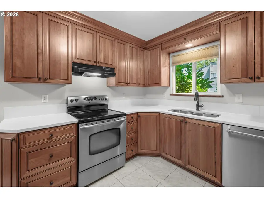 1653 NW Rolling Hill Dr, Beaverton, OR 97006 - #3