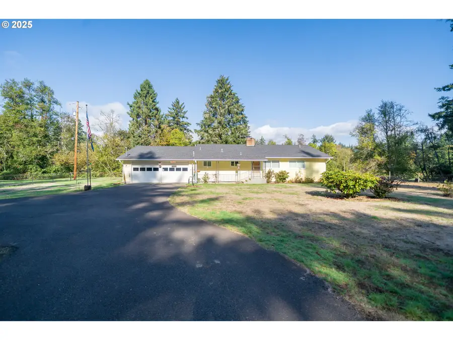 628 13th St, Lyons, OR 97358 - Image #2