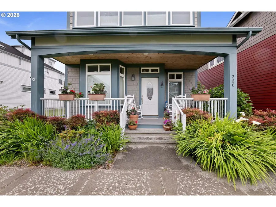 230 Roundhouse Rd, Astoria, OR 97103 - #2