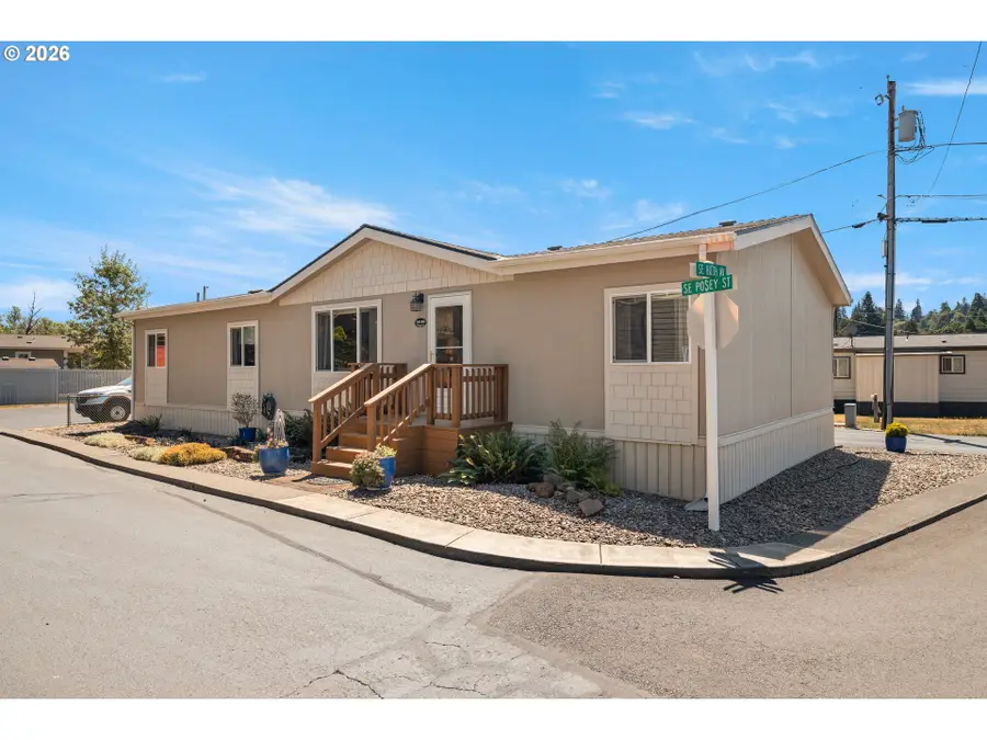16150 SE 80th Ave, Milwaukie, OR 97267 - #2