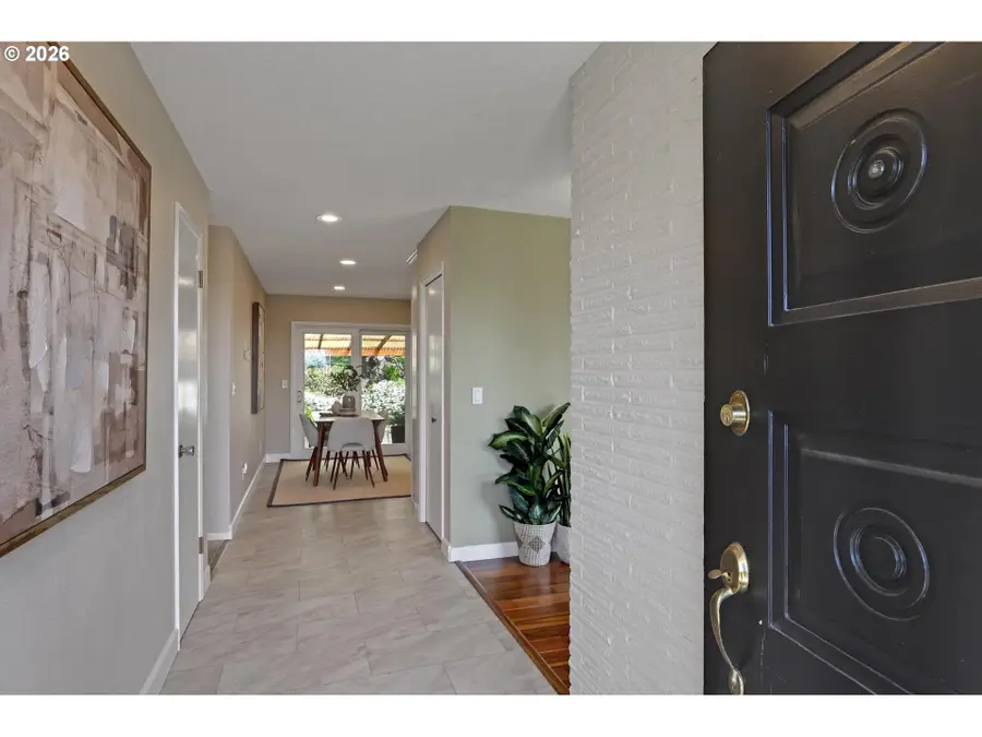 7021 SW Canyon Ln, Portland, OR 97225 - #3