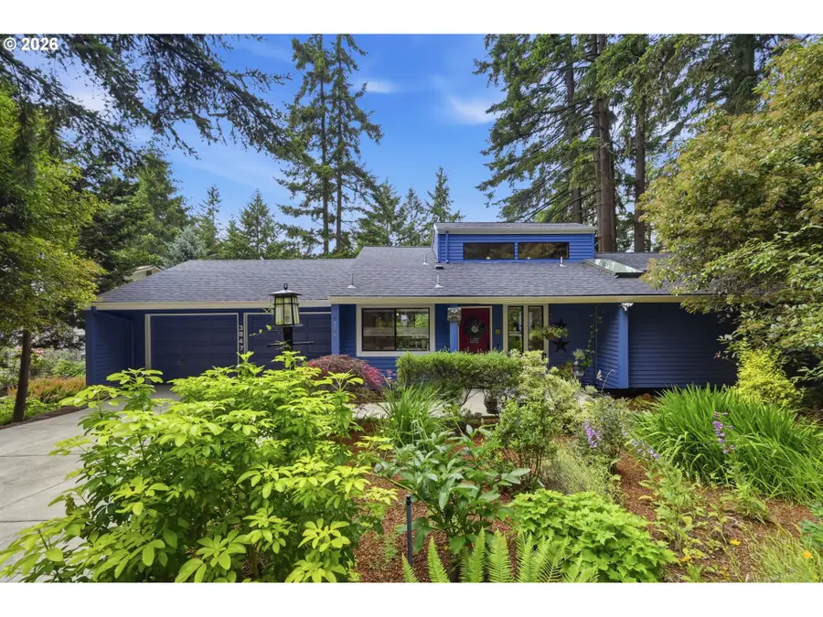 3847 Ashford Dr, Eugene, OR 97405 - #3