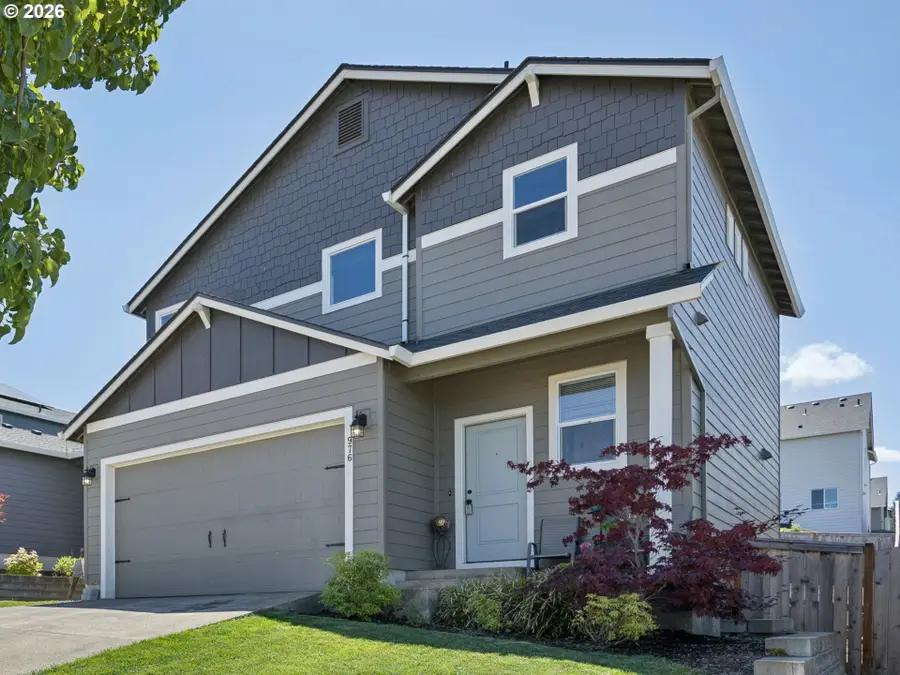 976 NE Trillium Dr, Estacada, OR 97023 - #2