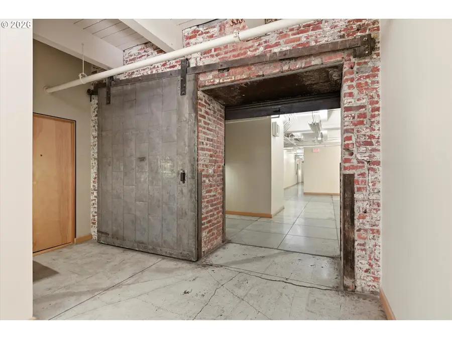 416 NW 13th Ave #211, Portland, OR 97209 - Image #3