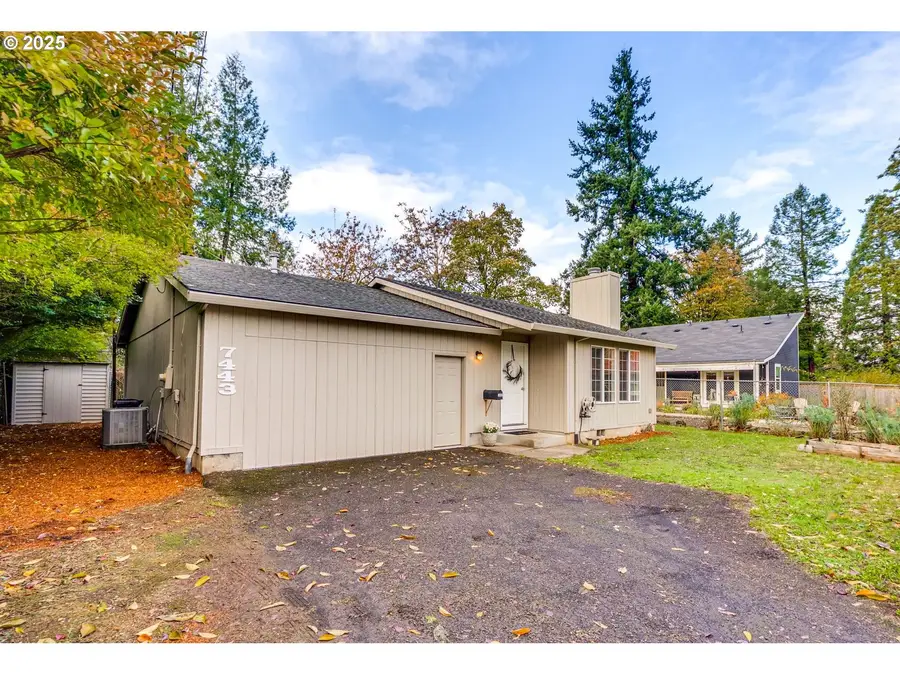 7443 SE 63rd Ave, Portland, OR 97206 - Image #3