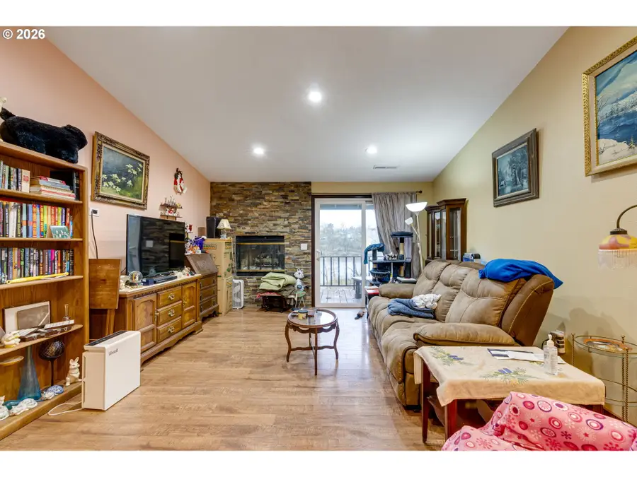 11990 SW Corby Dr, Portland, OR 97225 - #2