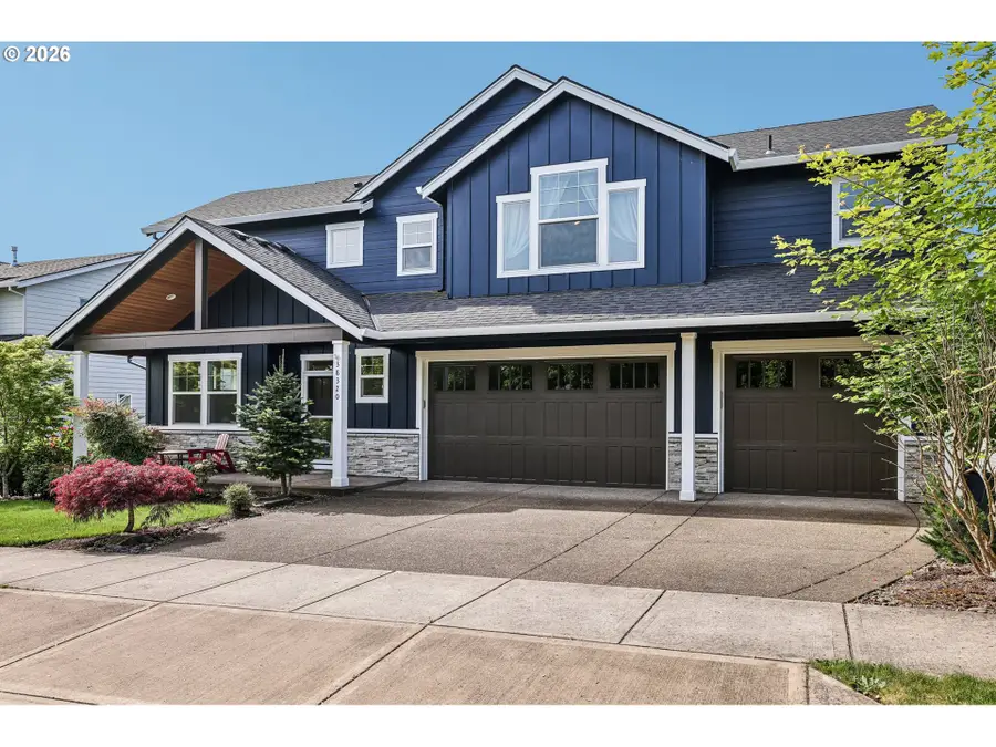 38320 Sequoia St, Sandy, OR 97055 - #2