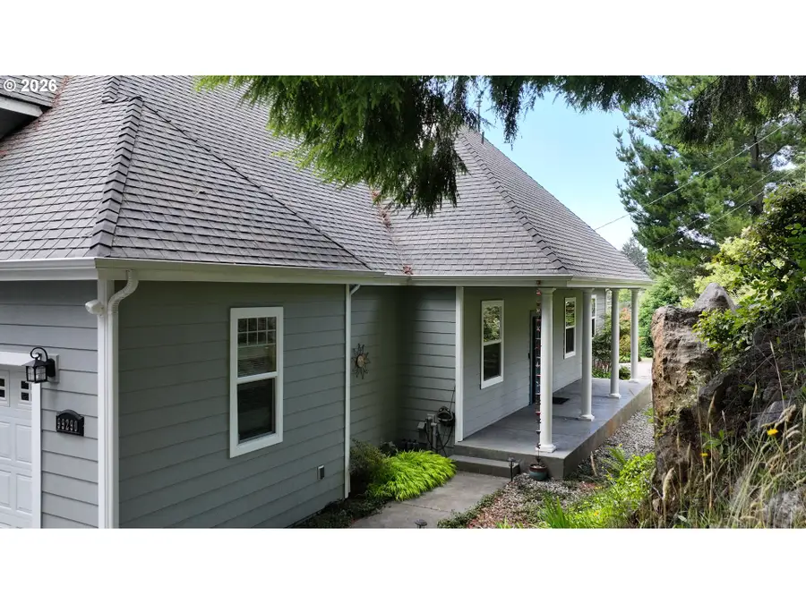 99290 Overlook Rd, Brookings, OR 97415 - #3