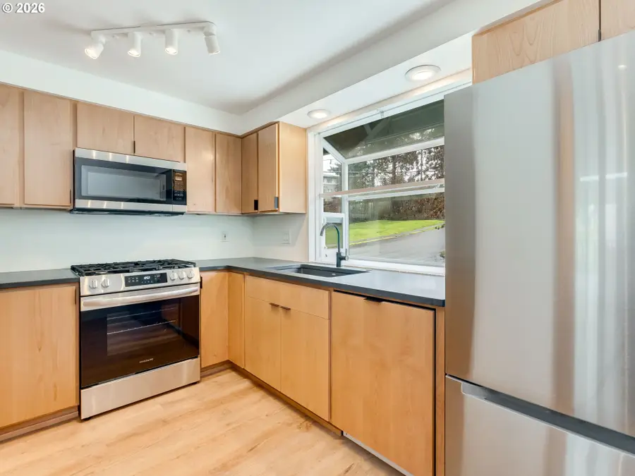 11990 SW Corby Dr #2, Portland, OR 97225 - #3