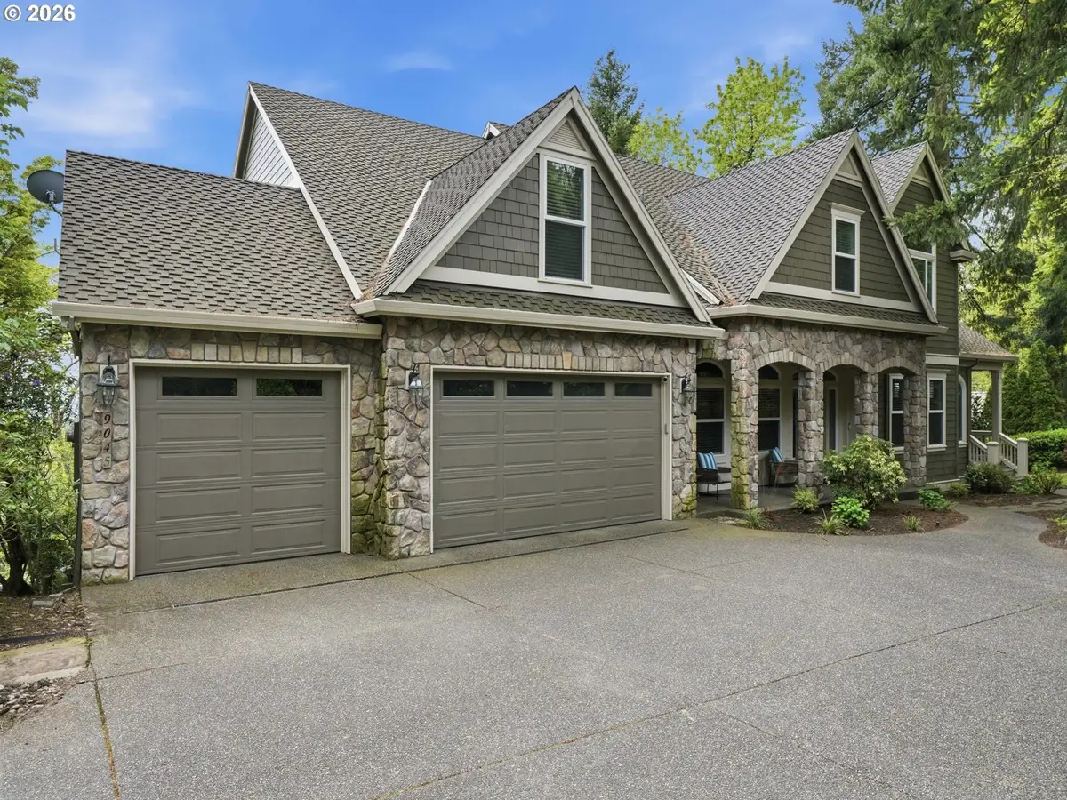 9045 NW Murdock St, Portland, OR 97229 - #1