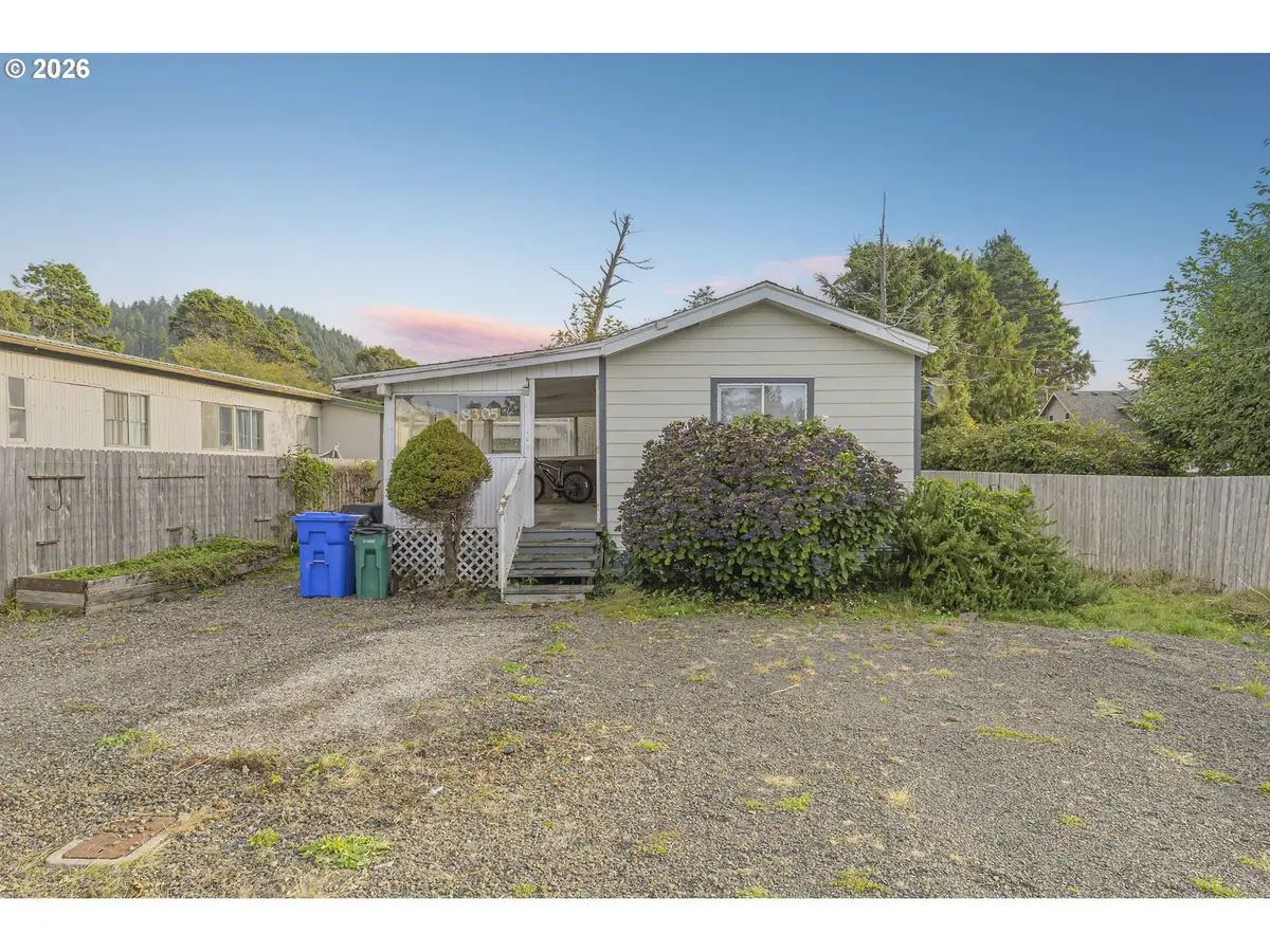 8305 Stark St, Rockaway Beach, OR 97136 - #1