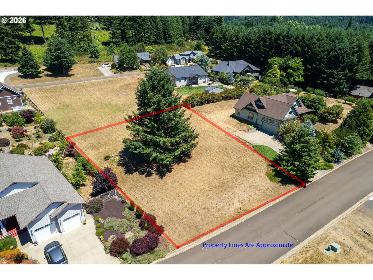 335 Edgeview Dr, Elkton, OR 97436 - #1