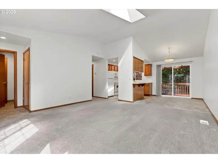 4721 SW Brugger St, Portland, OR 97219 - #3