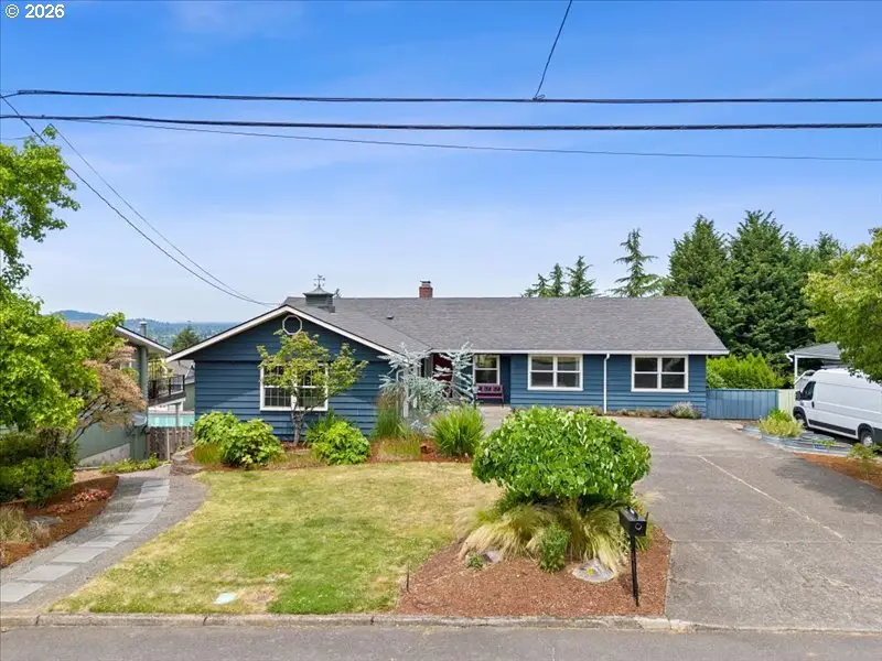 11225 SE Lexington St, Portland, OR 97266 - #1