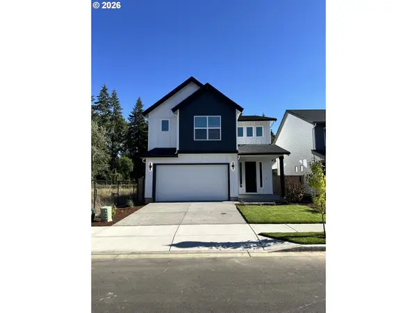 1304 W 11th St, LaCenter, WA 98629