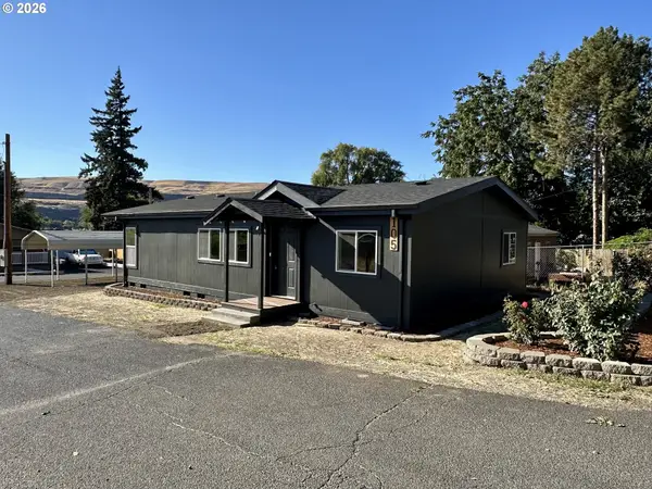 105 Columbia Ave, Wishram, WA 98673
