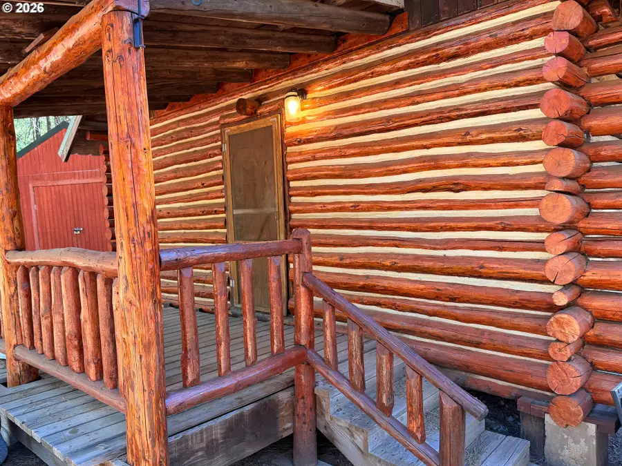 748 Cedar Valley Rd, Goldendale, WA 98620 - #2