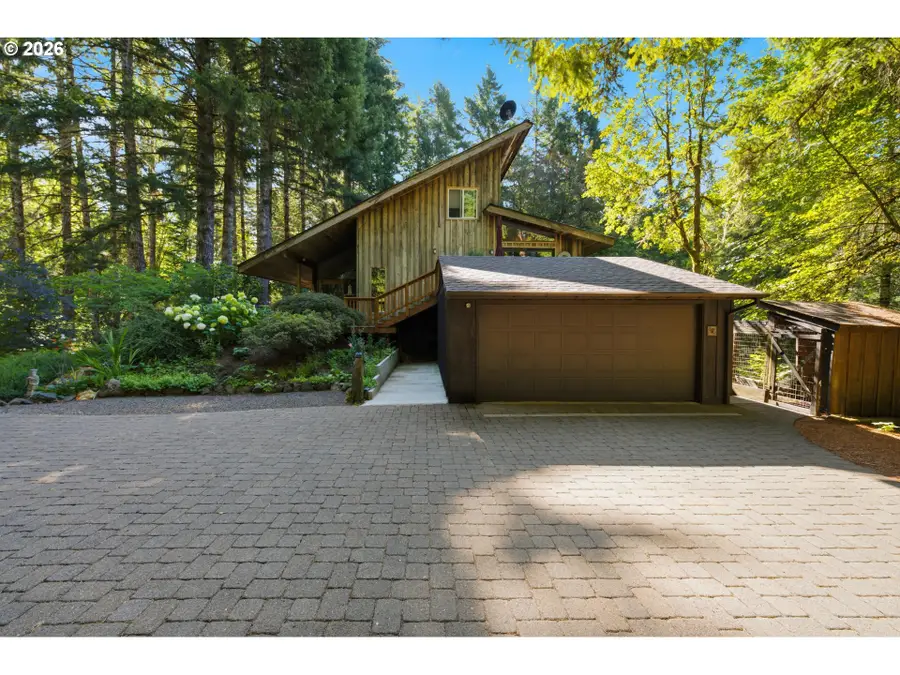 12251 SW East Creek Rd, Willamina, OR 97396 - #2