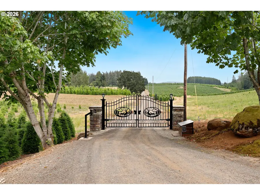 33740 S Ball Rd, Molalla, OR 97038 - #2