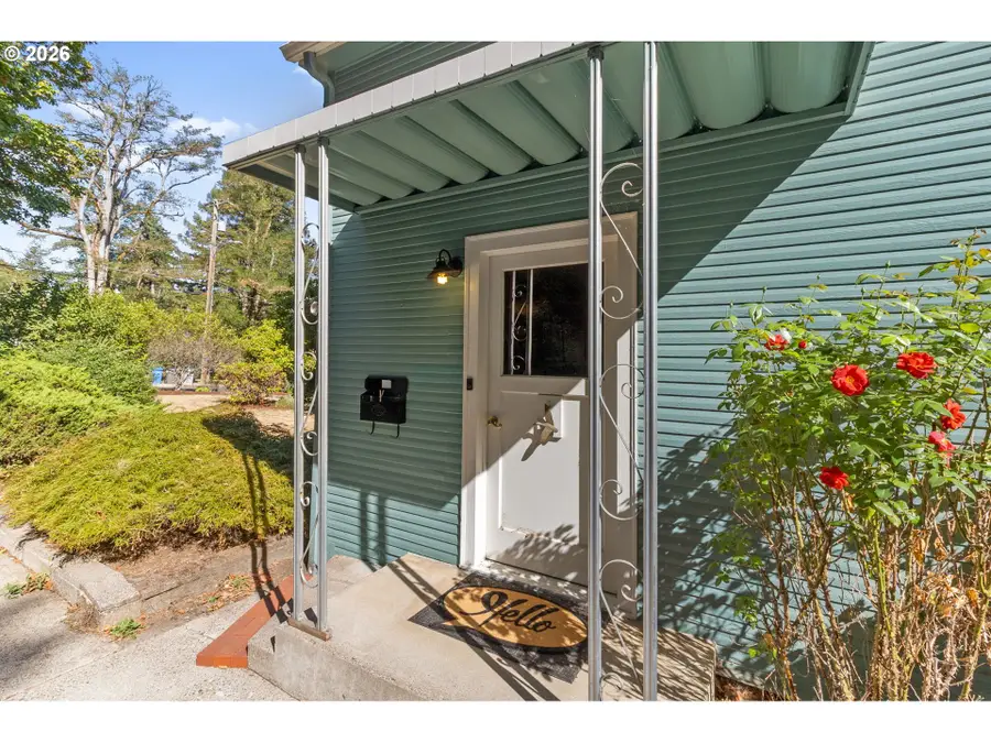 2965 Olive St, Eugene, OR 97405 - #3