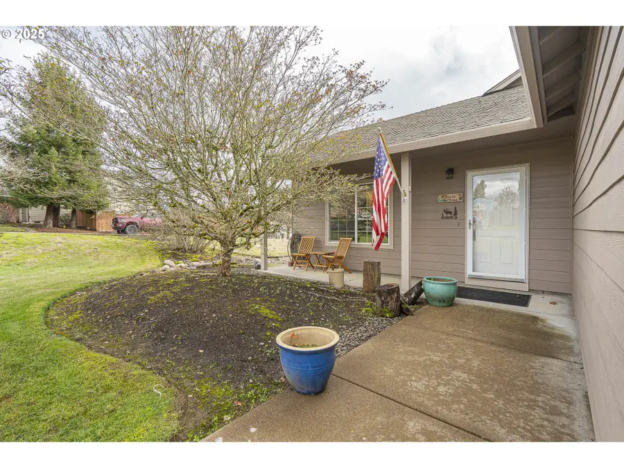 201 NW Howard Ln, Dallas, OR 97338 - Image #3