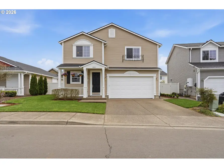 804 N 26th Ave, Cornelius, OR 97113 - #2