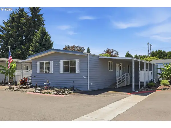13640 SE Highway 212 #54, Clackamas, OR 97015