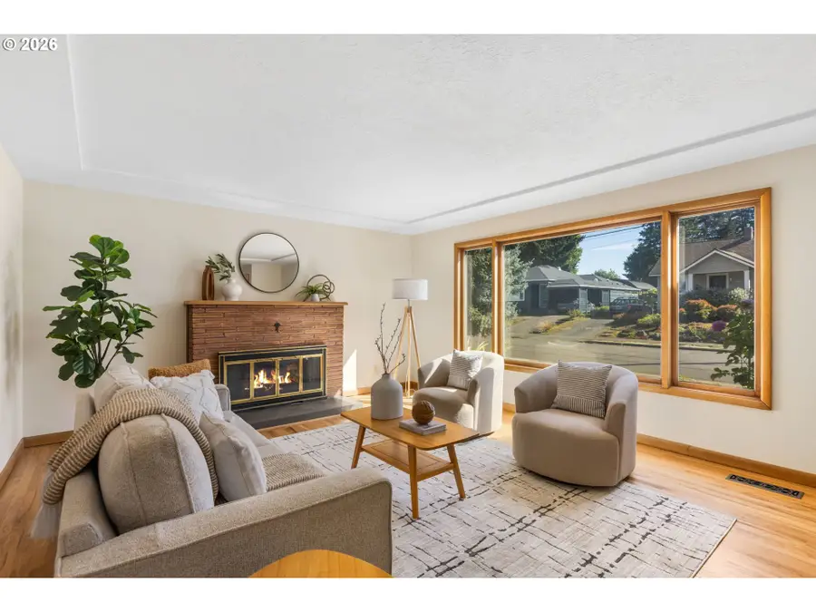 4811 NE Mason St, Portland, OR 97218 - #3